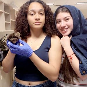 Meet your Posher, Geneva